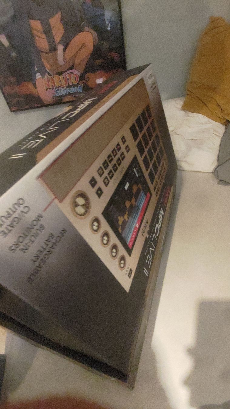 Akai Strumenti musicali: AKAI PROFESSIONAL MPC LIVE II – Nuovo (secondo la descrizione) da Nussbaumen AG venduto da 3D_Printing 4