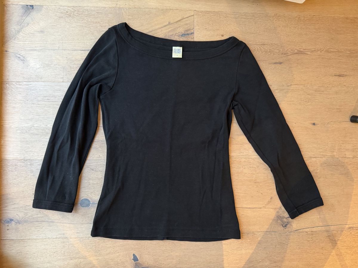 Top: Flore Flore Top – Nuovo (secondo la descrizione) da Meilen venduto da ni812