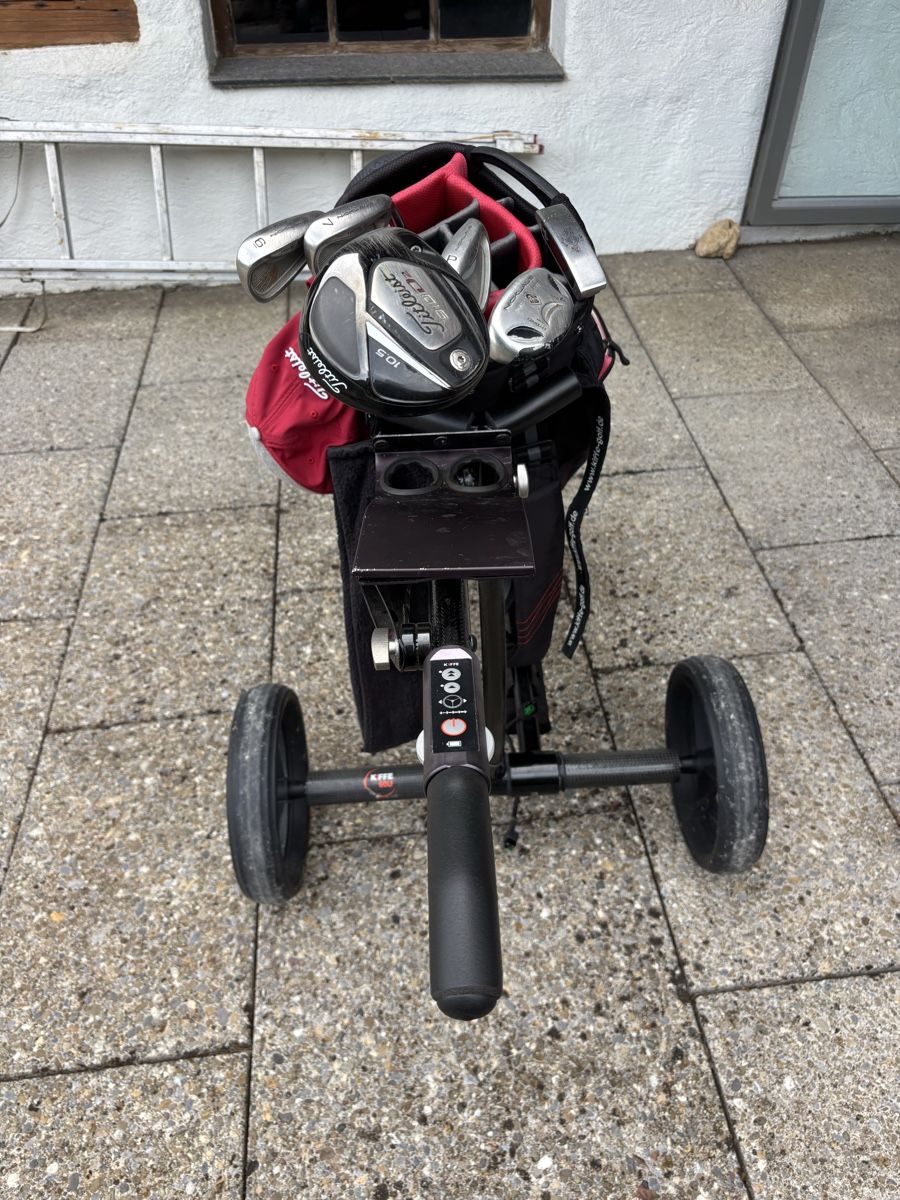 Mazze & Set: Golf Set mit Elektro Trolly Schläger Niklaus – Usato da Bachs venduto da erfolg06