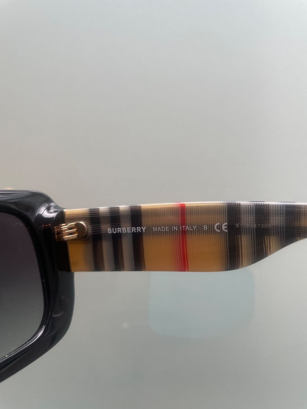 Burberry Occhiali & Lenti: Lunettes de soleil Burberry – Usato da Vuadens venduto da Nina11 3