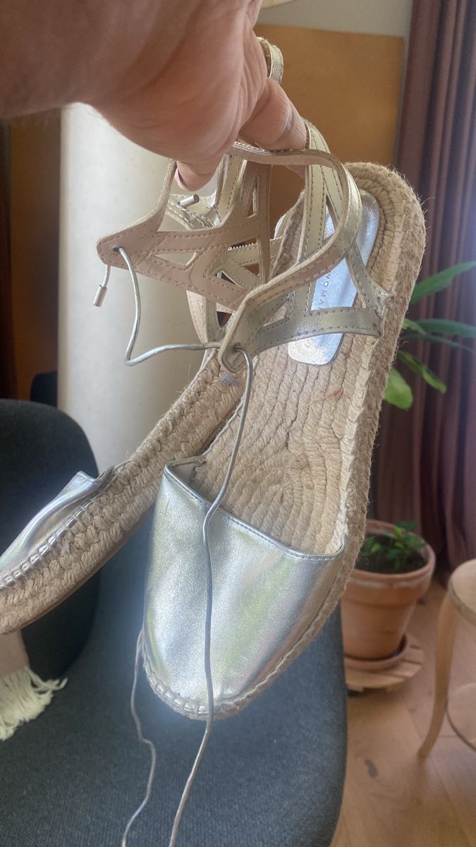 Zara Scarpe da donna: Zara Espadrilles Sandalen in Silber, Gr. 40 – Nuovo (secondo la descrizione) da Zürich venduto da epe_ggn6 1