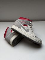 Nike Air Jordan 1 Mid x SNS Exclusive Size 42.5