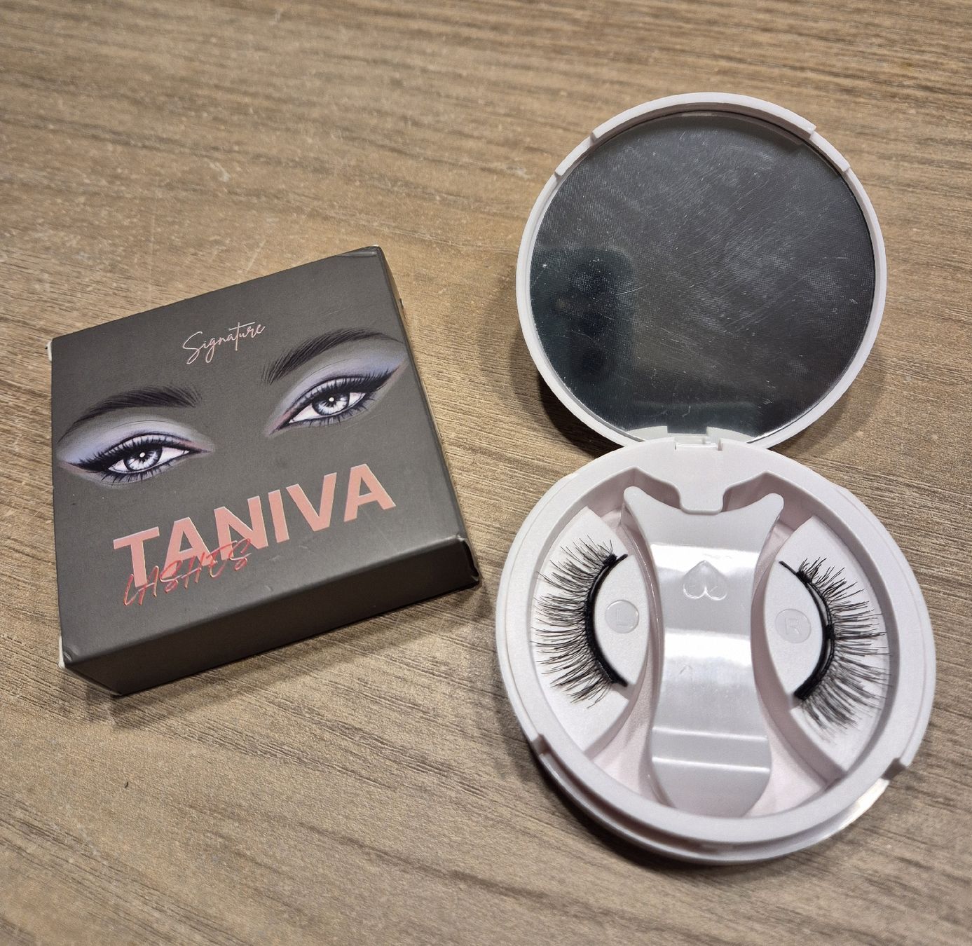 Make-up: TANIVA Magnetische Wimpern – Nuovo e nell'imballaggio originale da Oberbuchsiten venduto da Cataleya84 1