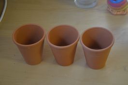 3 STUCK - VASE