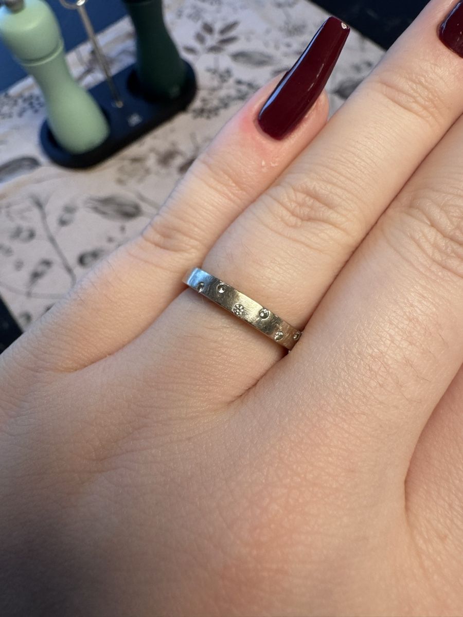 Ringe: Sternenhimmelring Weissgold mit Diamanten – Gebraucht aus Würenlingen von Ailedarimas