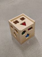 Holz Sortierwürfel Kinder Spielzeug guter Zustand