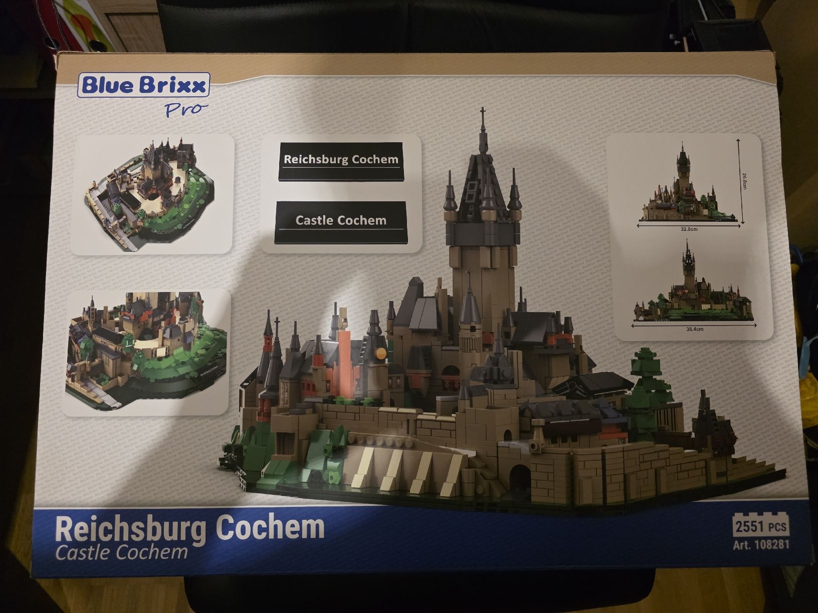BlueBrixx Kit di costruzioni: BlueBrixx Reichsburg Cochem – Nuovo e nell'imballaggio originale da Stein AG venduto da eMODy 1