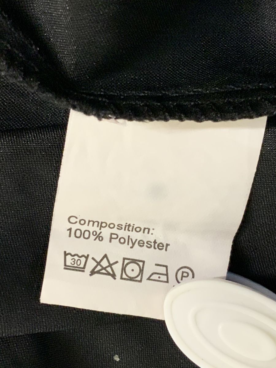 Accappatoi: Morgenmantel Polyester Grösse M schwarz Neu – Nuovo (secondo la descrizione) da Wallisellen venduto da AS.TZ. 4