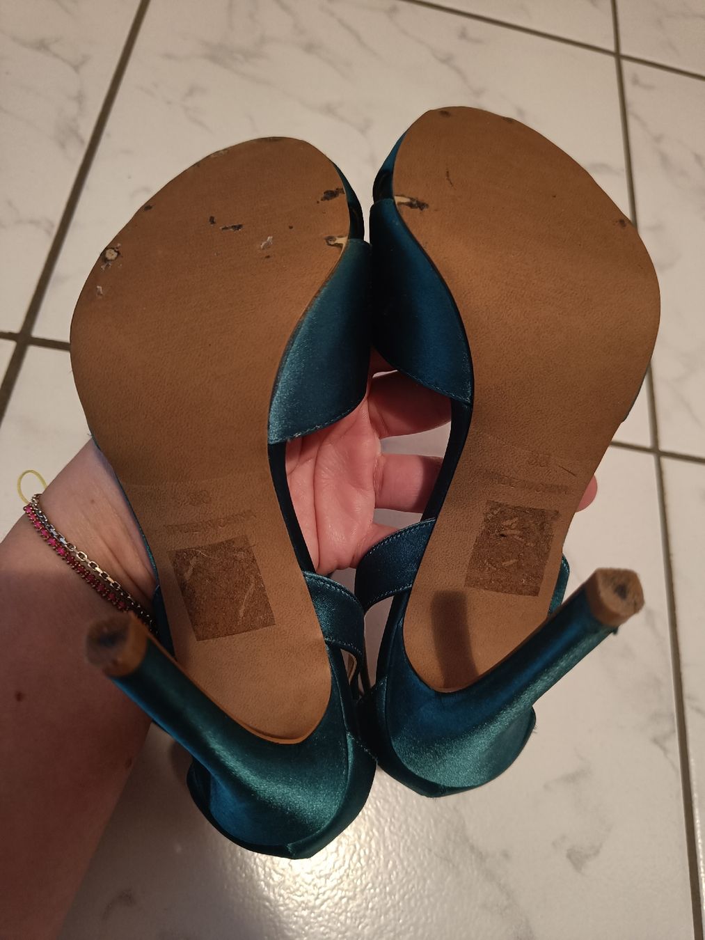 Scarpe da donna: Damen Reiss Pumps – Usato da Schwyz venduto da Francesca54 2