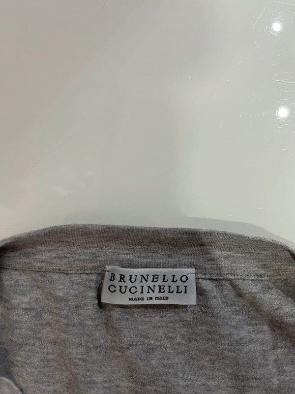 Brunello Cucinelli T-shirt: T-Shirt Brunello Cucinelli M Baumwolle – Nuovo (secondo la descrizione) da Walenstadt venduto da ELNINOMARAVILLA 2