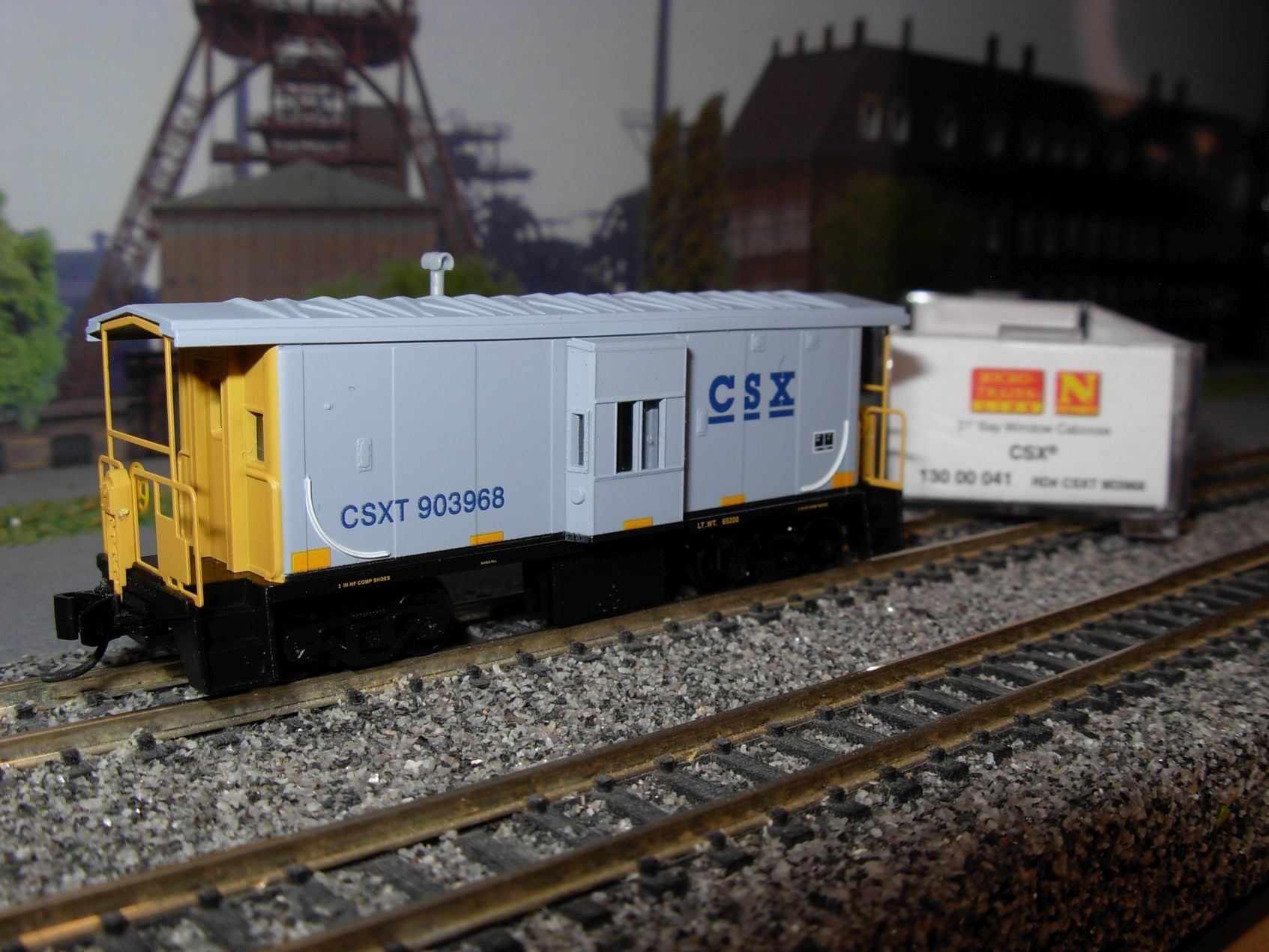 Micro Trains Line Modelleisenbahnen: N: USA Caboose CSX – Neu (gemäss Beschreibung) aus Oberrieden von Hobbyschiff