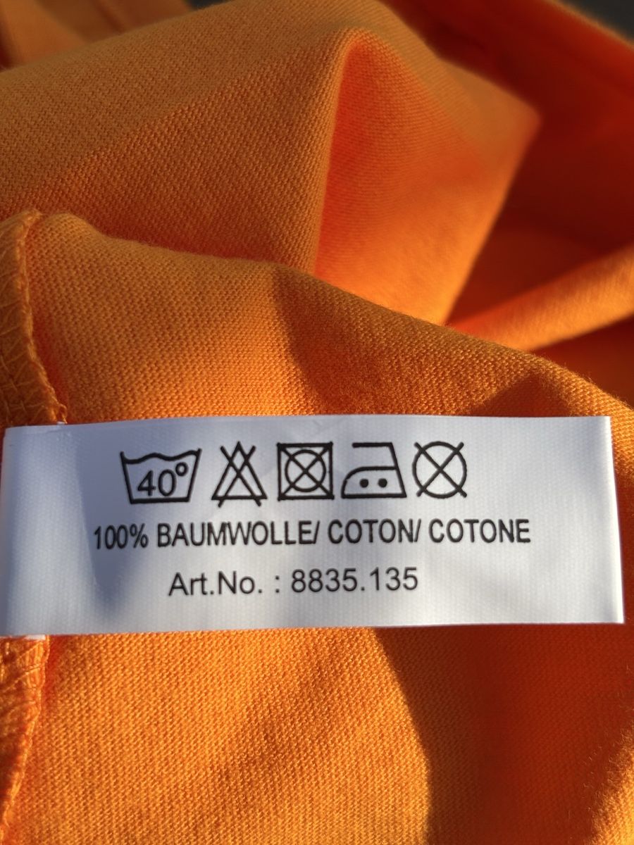 Blusen, T-Shirts & Tops: Träger Tshirt Gr. 104  – Neu (gemäss Beschreibung) aus Kesswil von Branca-01 3