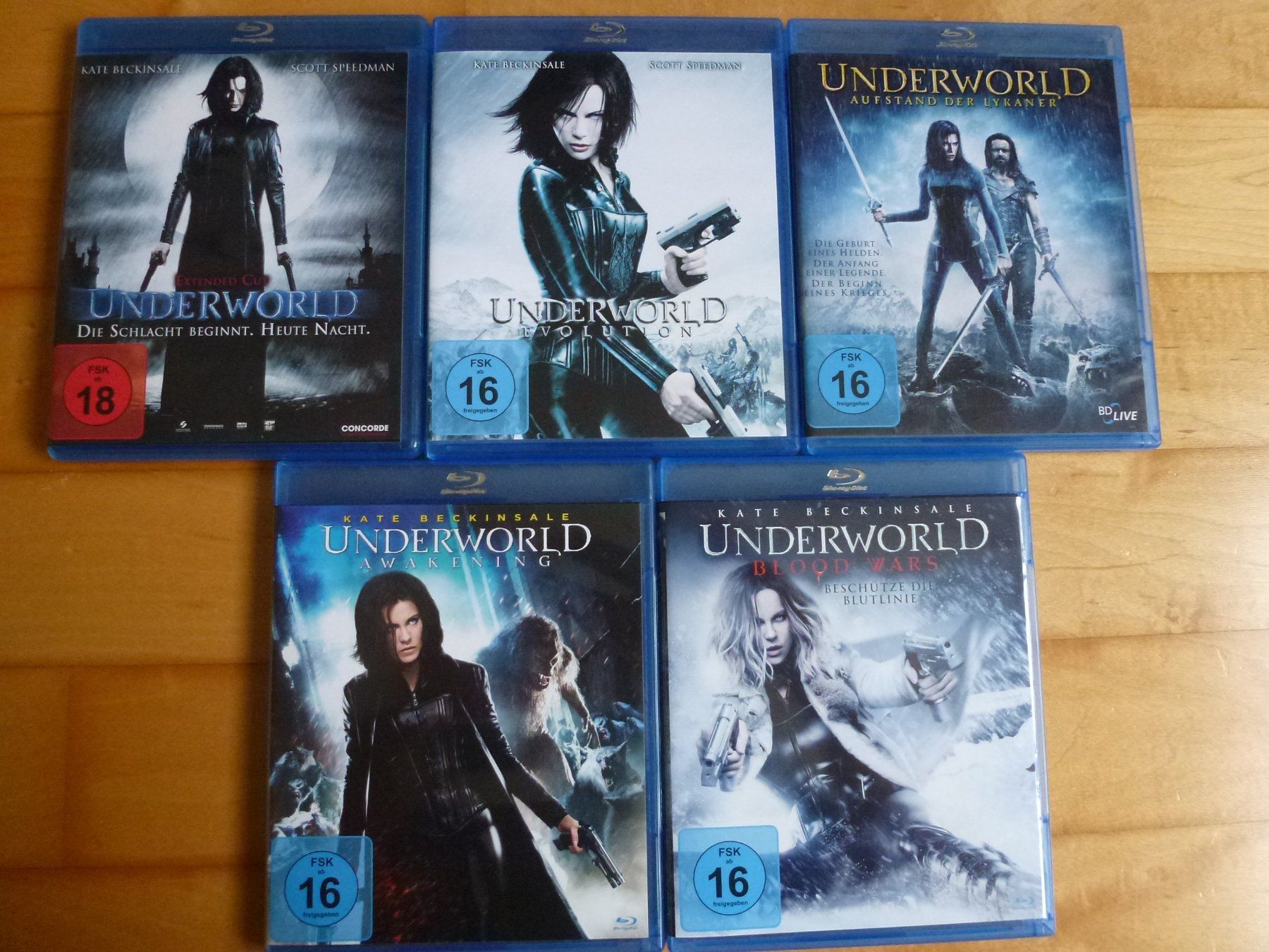 Tutti i DVDs: Underworld 1-5 (Blu-Ray) – Nuovo (secondo la descrizione) da Bern venduto da Frebo