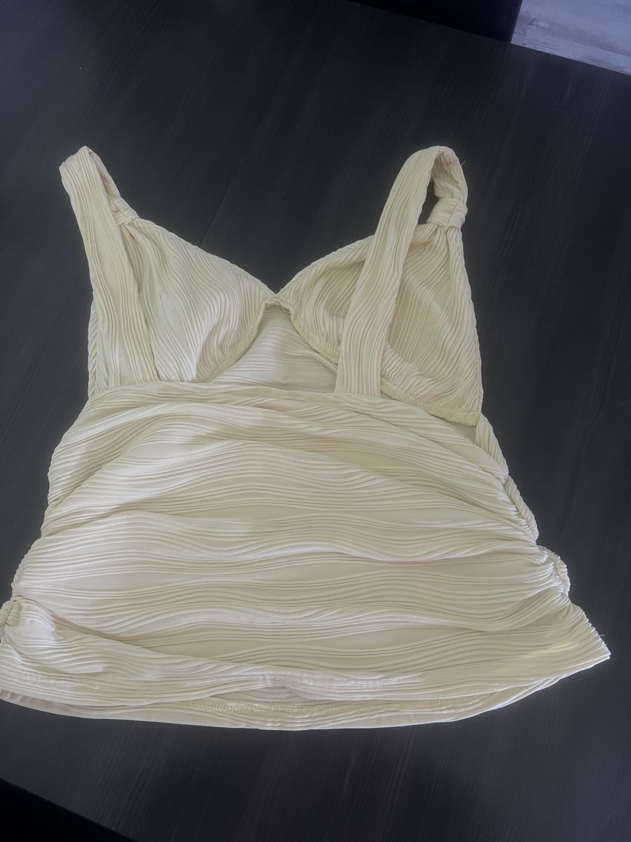 Top: Pastellgelbes Top 2XL NEU – Nuovo (secondo la descrizione) da Glashütten venduto da x.mayla 1