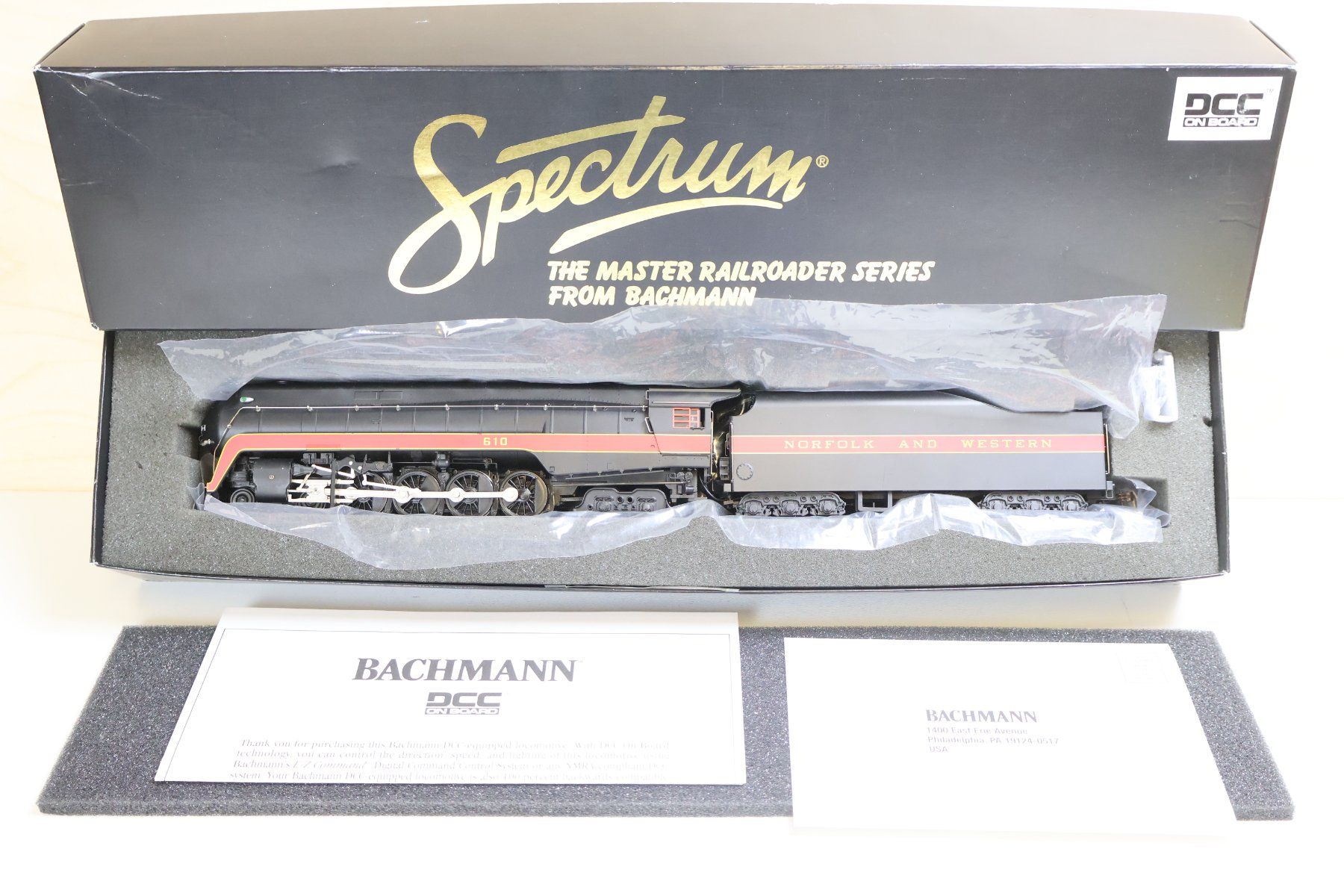 Spectrum Modelleisenbahnen: Spectrum US 4-8-4 Dampflok - DCC Digital 82121 H0 – Gebraucht aus Winterthur von Monstera 1