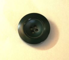 1 Knopf dunkelgrün, ø 27 mm