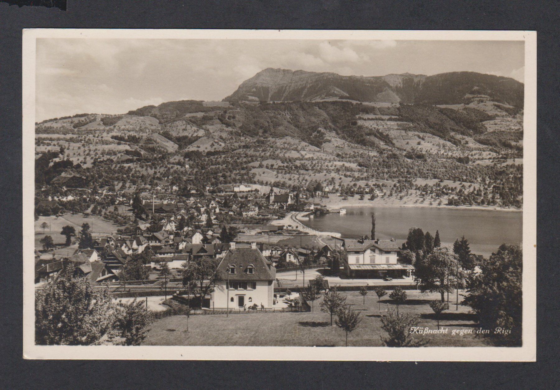 Cartoline postali: Küssnacht am Rigi   :   alte Ansichtskarte ** – Usato da Vitznau venduto da Ropaku