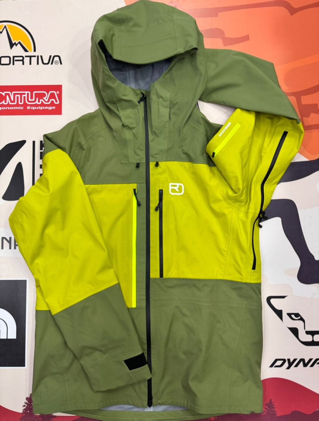 Ortovox Giacche: ORTOVOX GUARDIAN SHELL JACKET NEU!AKTION!!! – Nuovo e nell'imballaggio originale da Schaffhausen venduto da De_No
