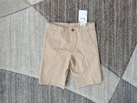 Shorts Mayoral Gr.134 Neue Farbe Sesamo (beige)