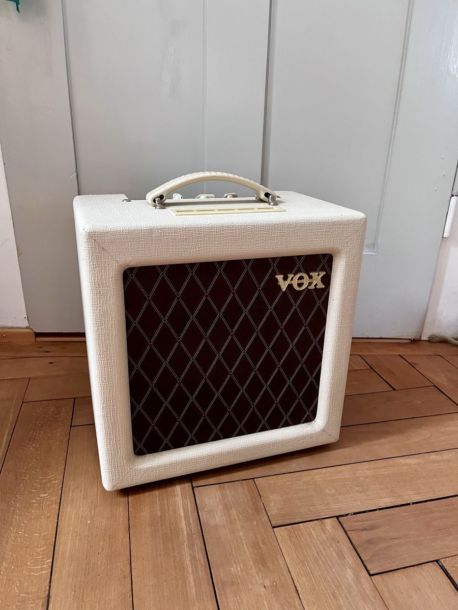 Vox Amplificatori: VOX Gitarrenverstärker AC4TV – Usato da Zürich venduto da Lionils