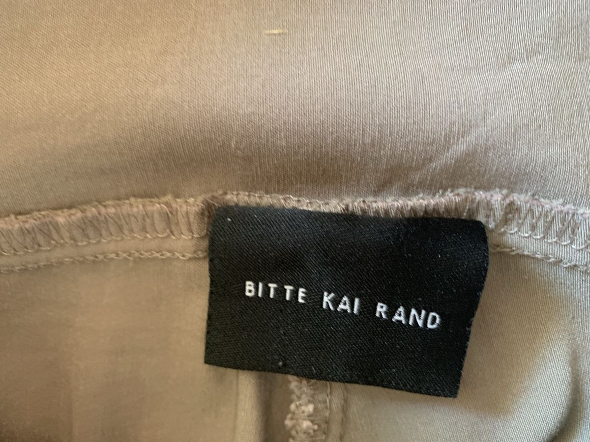 Pantaloni: Damenhose – Usato da Abtwil SG venduto da Fechtili 2