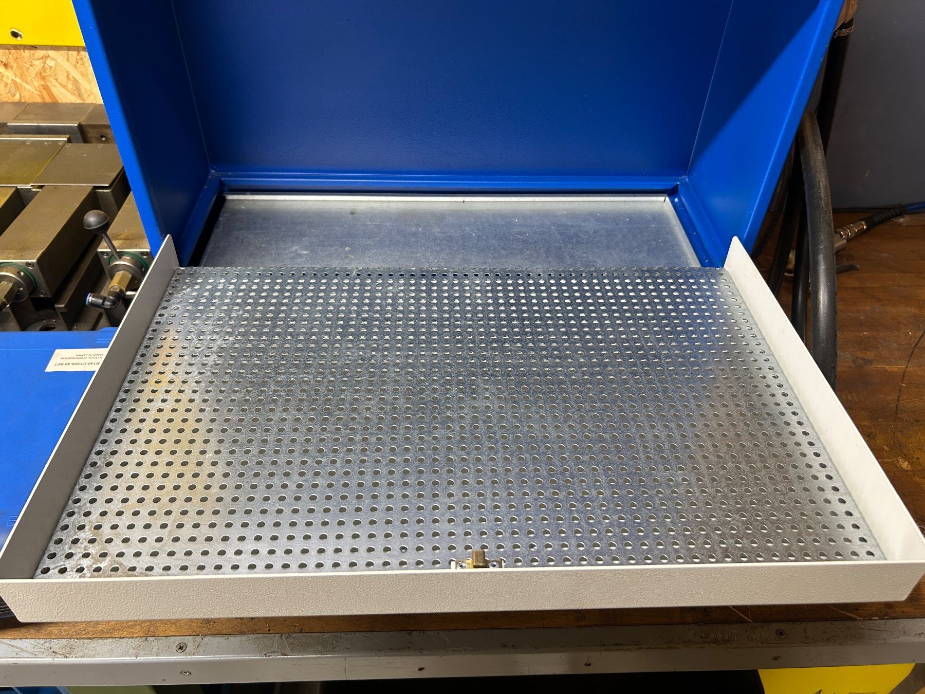 Tutte le macchine: Mikro-Clean Kleinteilreiniger – Usato da Rothenfluh venduto da BitterlinPartner 2