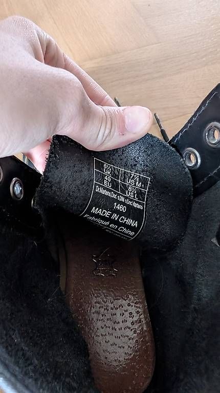 Herrenschuhe: Dr Martens taille 40 – Gebraucht aus Fribourg von hff_5c7l 1