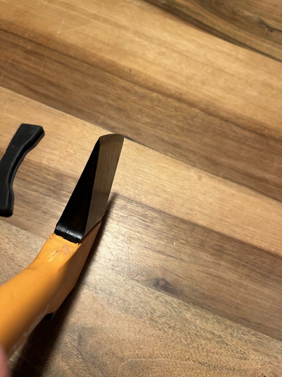 Fiskars Alle Werkzeuge: Beil Fiskars X50 mit Schutz – Gebraucht aus Würenlos von jam_mv8g 3