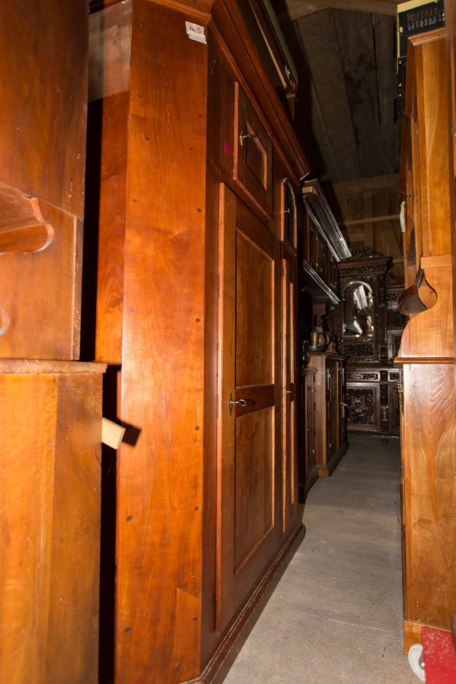 Armadi: Buffet Biedermeier Stil Kirschbaum,  Uhr – Usato da Koblenz venduto da Kbaldinger 1