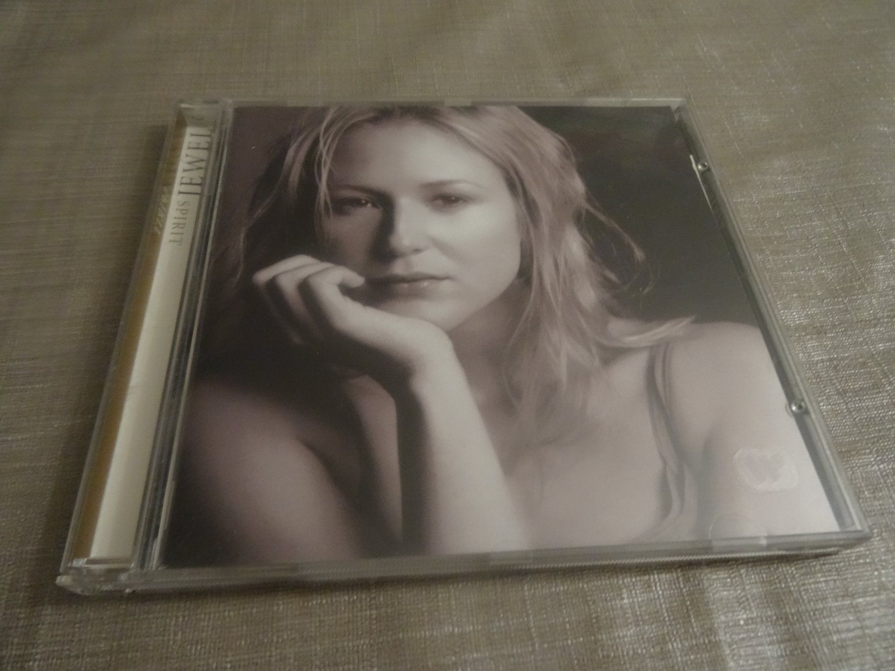 CDs: Jewel - Spirit CD – Gebraucht aus Olten von Disc-Ausverkauf