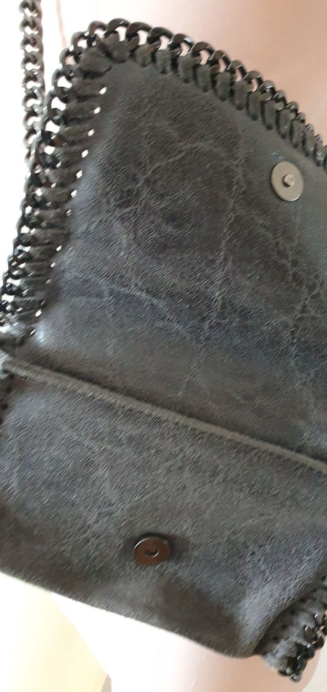 Borse: Kleine Ledertasche 14×21cm – Usato da Niederbipp venduto da fashionfuchs 5