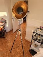 Lampe sur pied