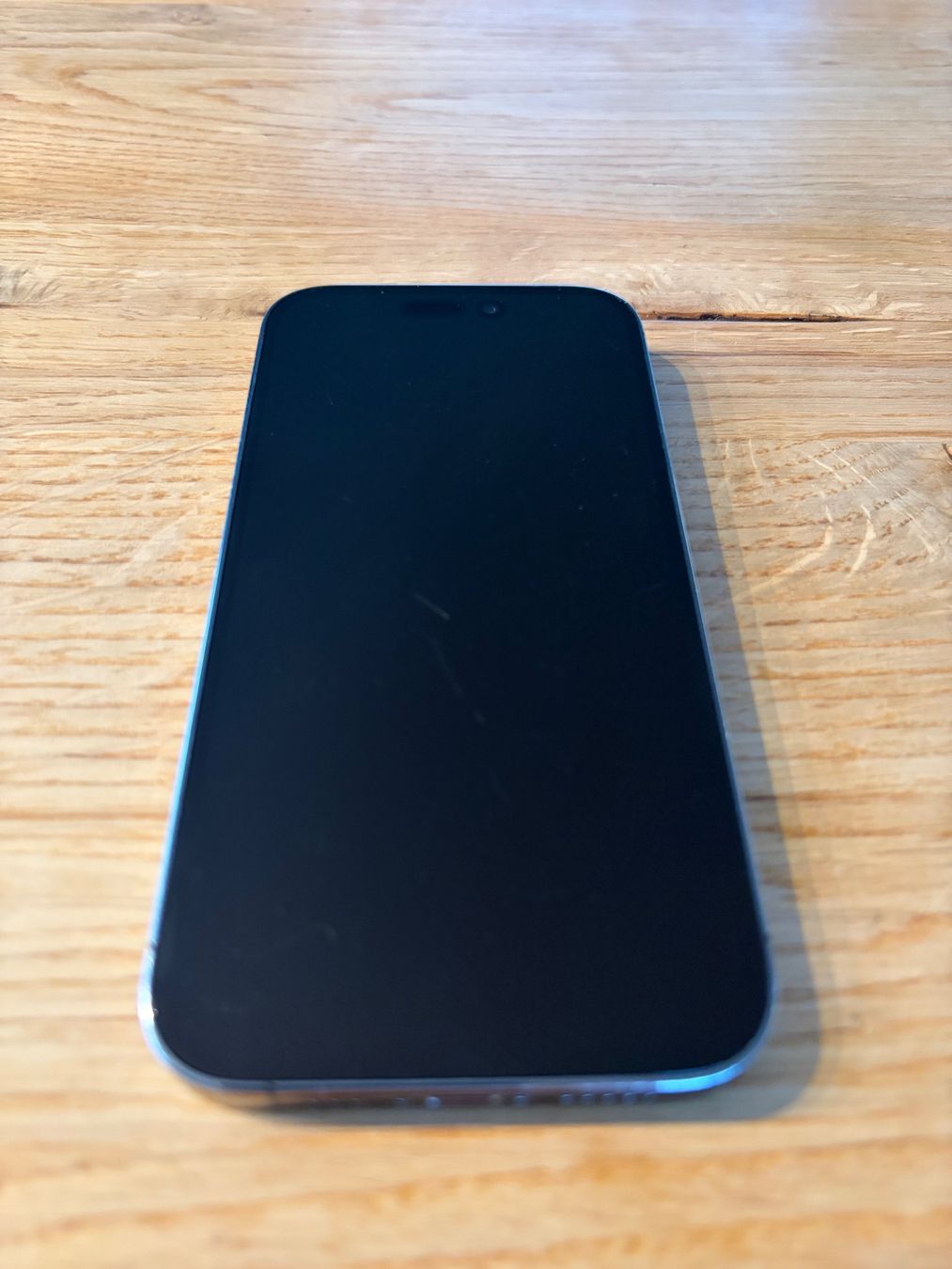 Apple Telefoni cellulari / Smartphones: iPhone 14 Pro, 128 GB Deep Purple – Usato da Gränichen venduto da Smilyjack 1