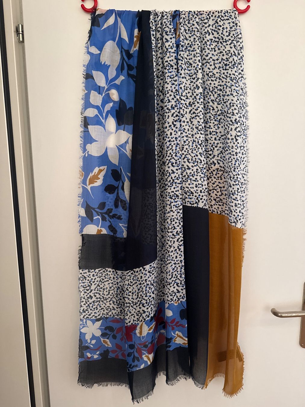 Marc O'Polo Foulard & Sciarpe: Marc O’ Polo Schal – Usato da Wetzikon ZH venduto da hypebeast 2