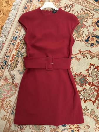 Theory burgundy dress size 2 - elegant and modern style!