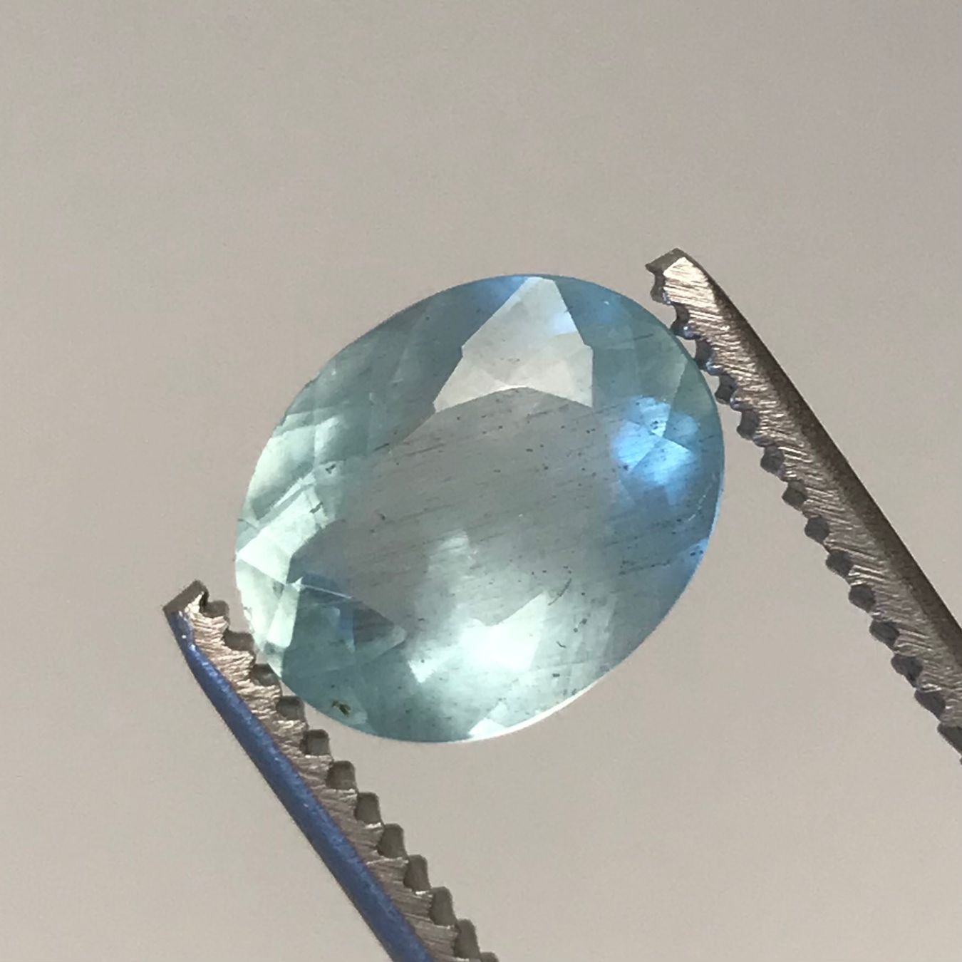 Pietre preziose: Aquamarin Edelstein, 3.2 Karat, milchig hellblau – Nuovo (secondo la descrizione) da Biel venduto da djvalbnc 3