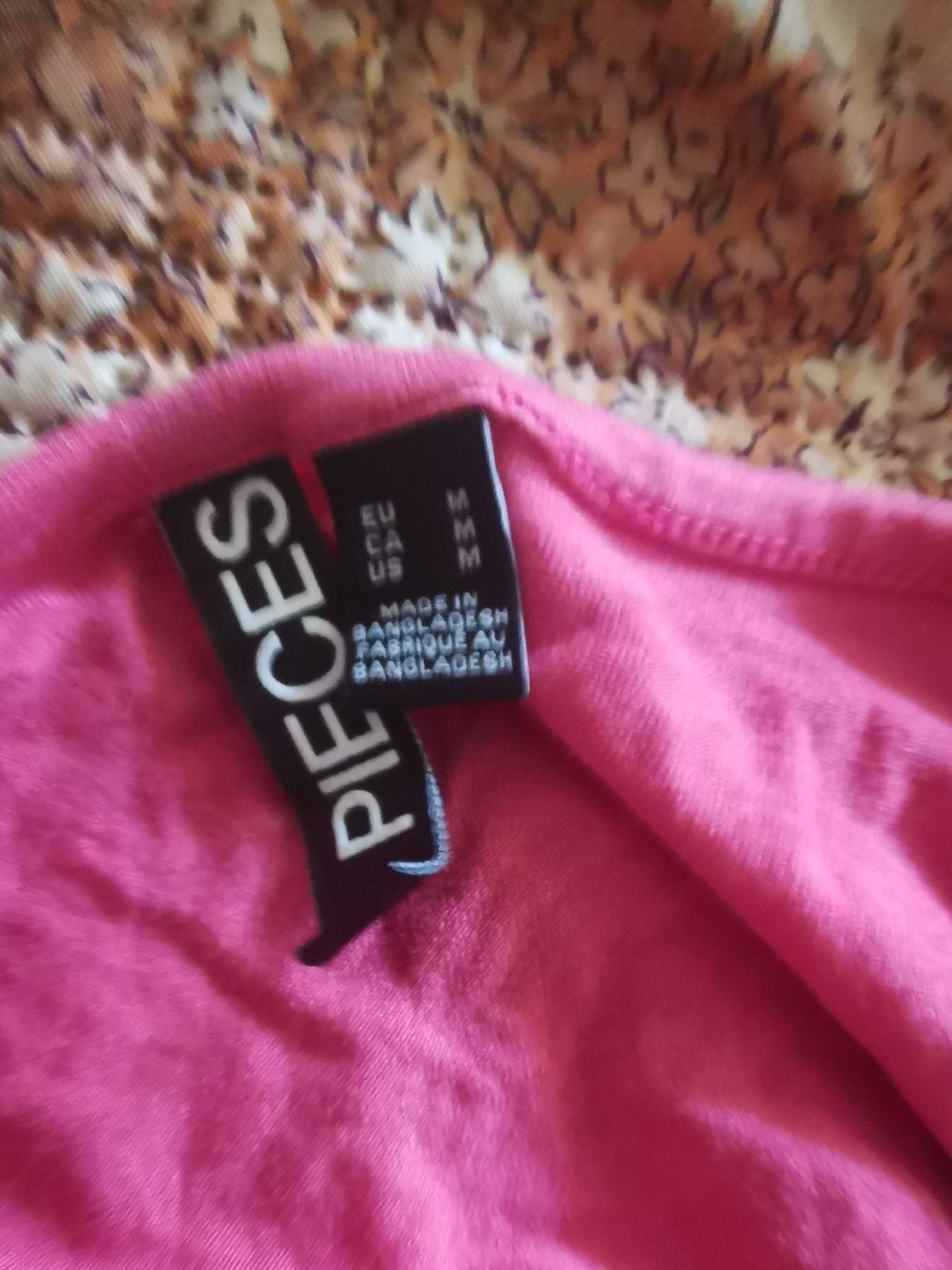 Robes: Robe rose pieces – Neuf (Voir description) à Brügg BE par Angel2300 1