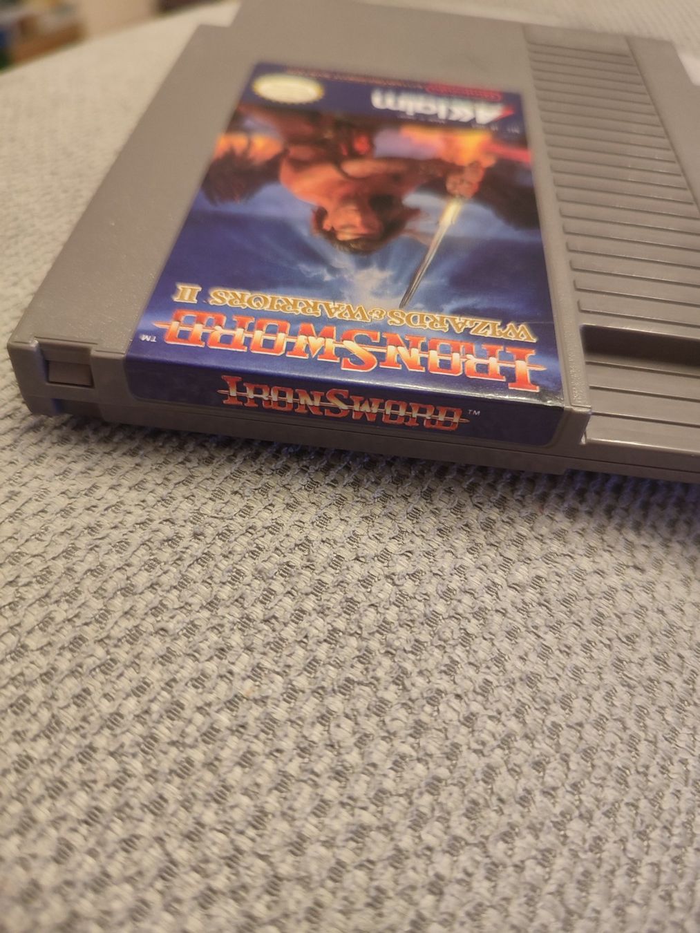 Nintendo Jeux: IronSword: Wizards & Warriors II - NES - TBE – D'occasion à Bougy-Villars par Vogue 2