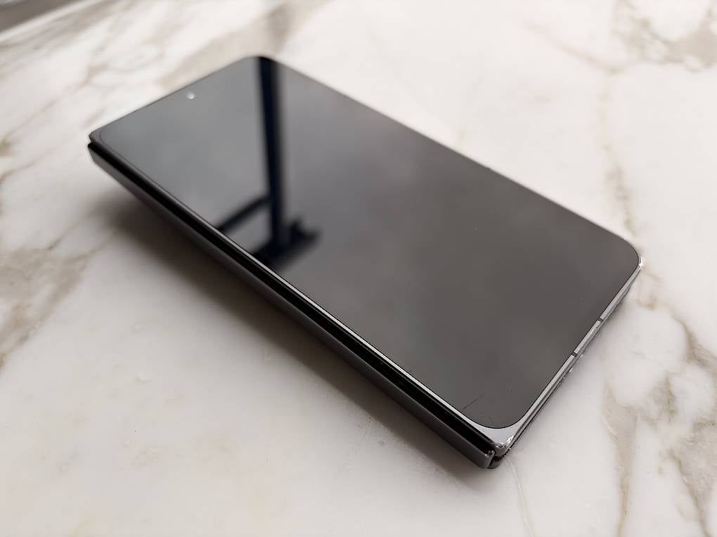 OnePlus Handys / Smartphones: OnePlus Open 512 GB + Carbon MagSafe Case – Gebraucht aus Endingen von frusciantee