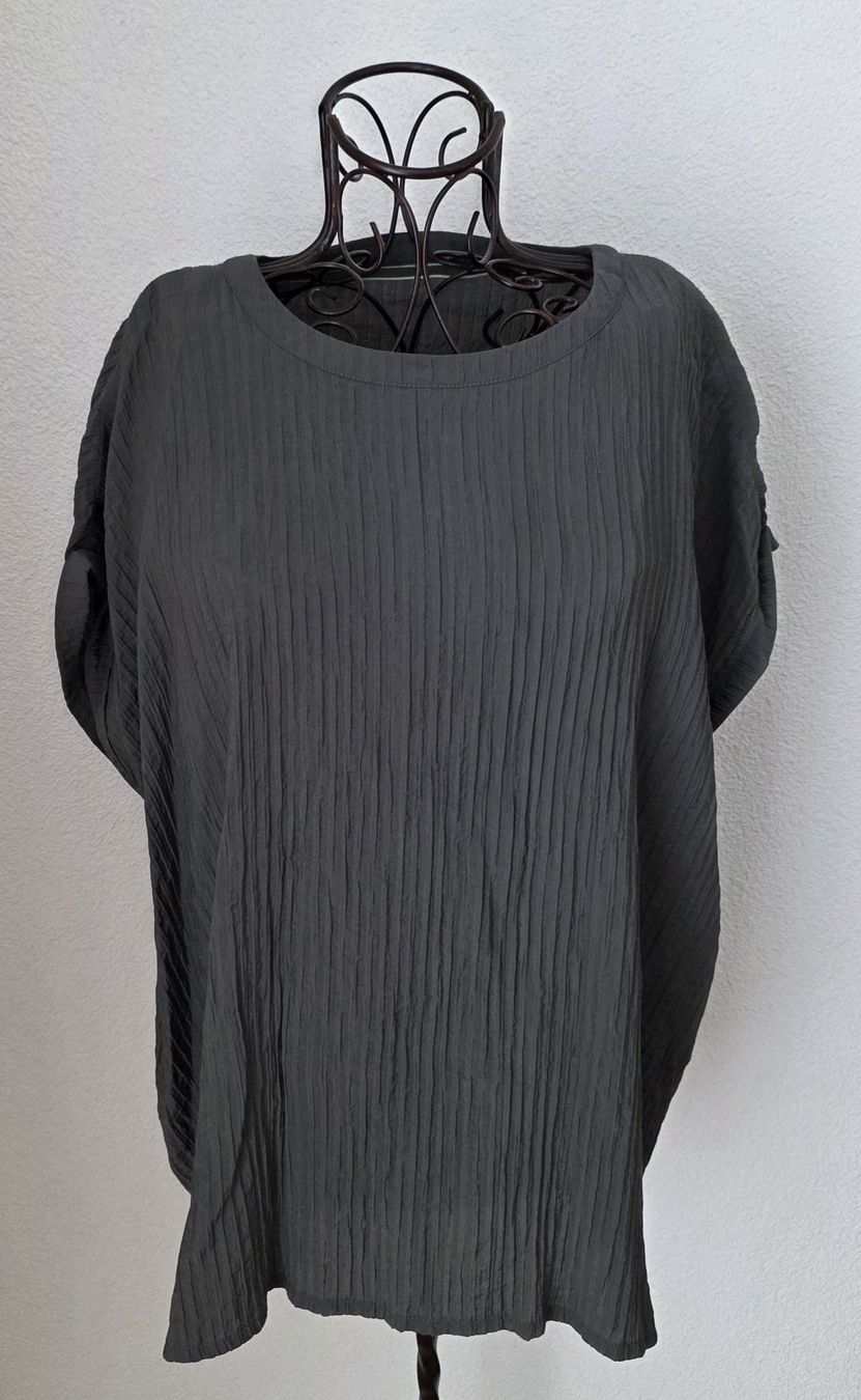 T-shirt: Shirt,Oliver,Gr.XL – Nuovo (secondo la descrizione) da Frauenfeld venduto da Bleeddragon