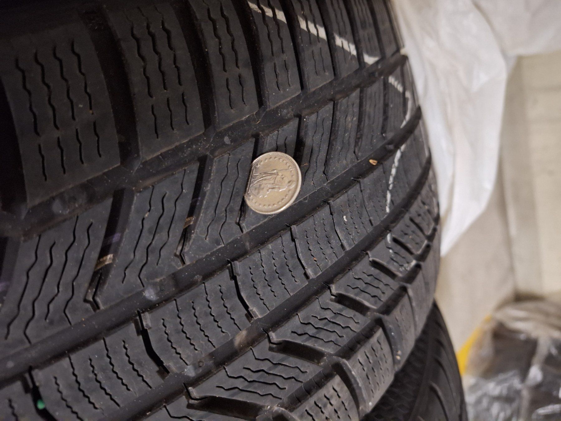 Continental Pneumatici & Ruote complete: Winterreifen 19 zoll – Usato da Einsiedeln venduto da proy33 2