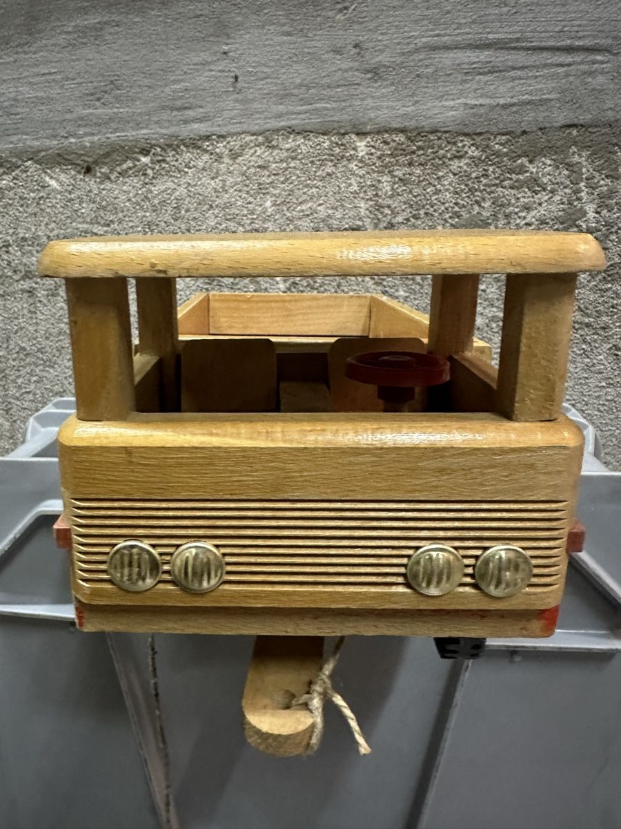 Voitures modèles: Holz lkw kipper – D'occasion à Reinach AG par rares75 1