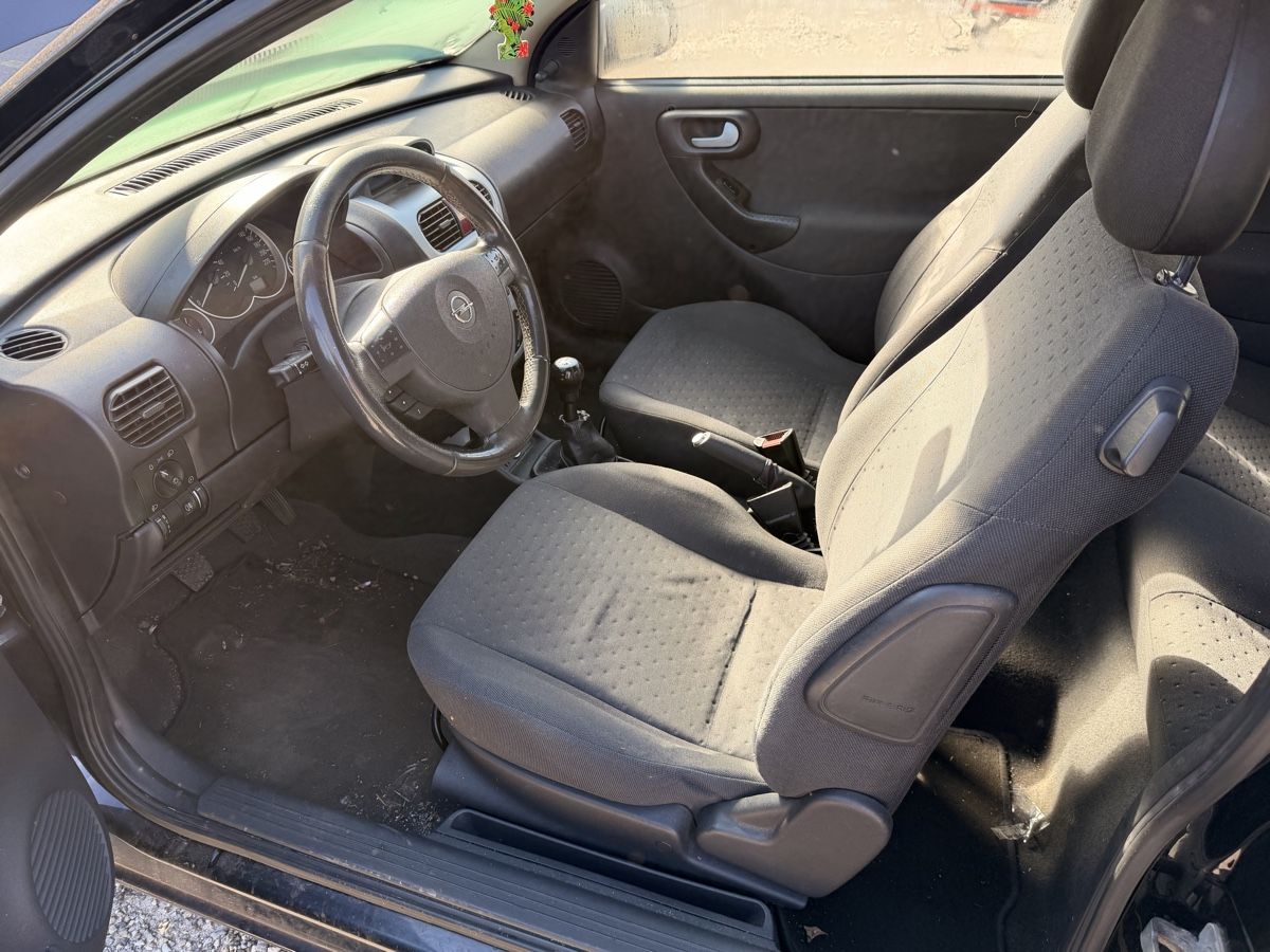 Opel Automobili: Opel corsa 1.2 essence – Usato da Vernier venduto da rod_vmf2 6