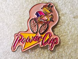 Ansteckpin 153: Power Cup
