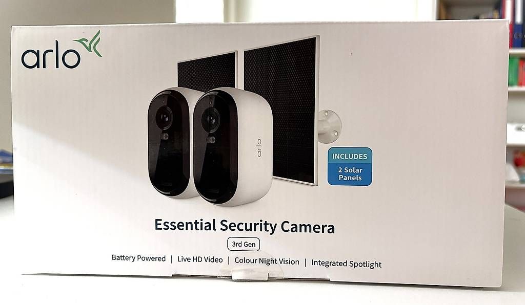 Arlo Caméscopes: Arlo Essential 3 HD - 2er Set inkl. Solarpanels – D'occasion à Unterengstringen par agentg7