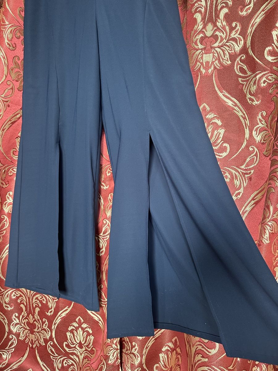 Tute: Jumpsuit dunkelblau. Grösse M. Neu elegant mit Spitzen – Nuovo (secondo la descrizione) da Zollikon venduto da into-the-west 7