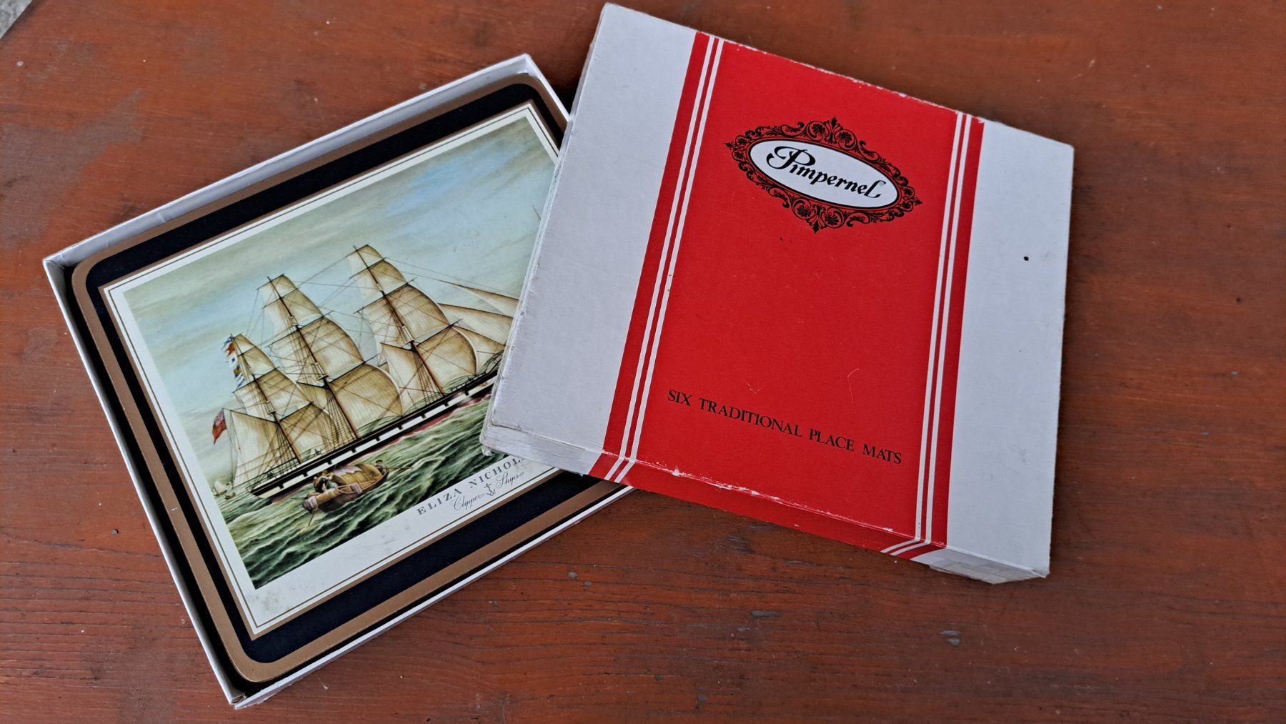 Set di tavolo e panche: 6 sets de table vintage motif bateaux – Usato da Chêne-Bourg venduto da n4r_7kyb 1