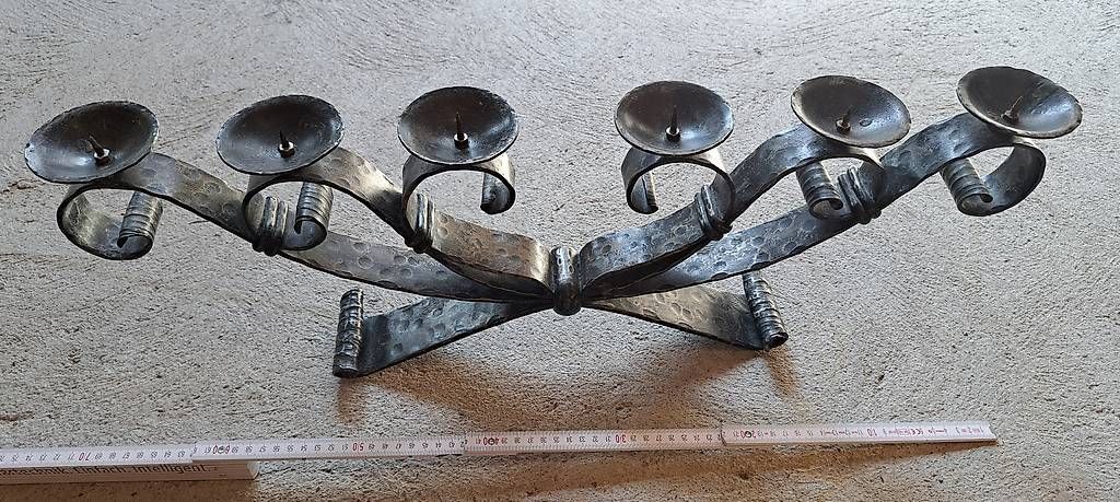 Portacandele: Massiver  Schmiedeiserner Kerzenständer – Usato da Wädenswil venduto da mh012