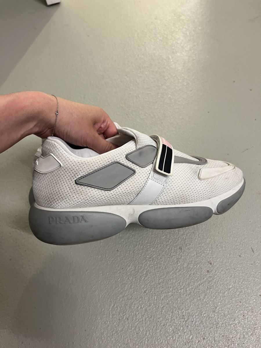 Prada Damenschuhe: Prada sneakers  – Gebraucht aus Pfäffikon SZ von Zitrone_100 1