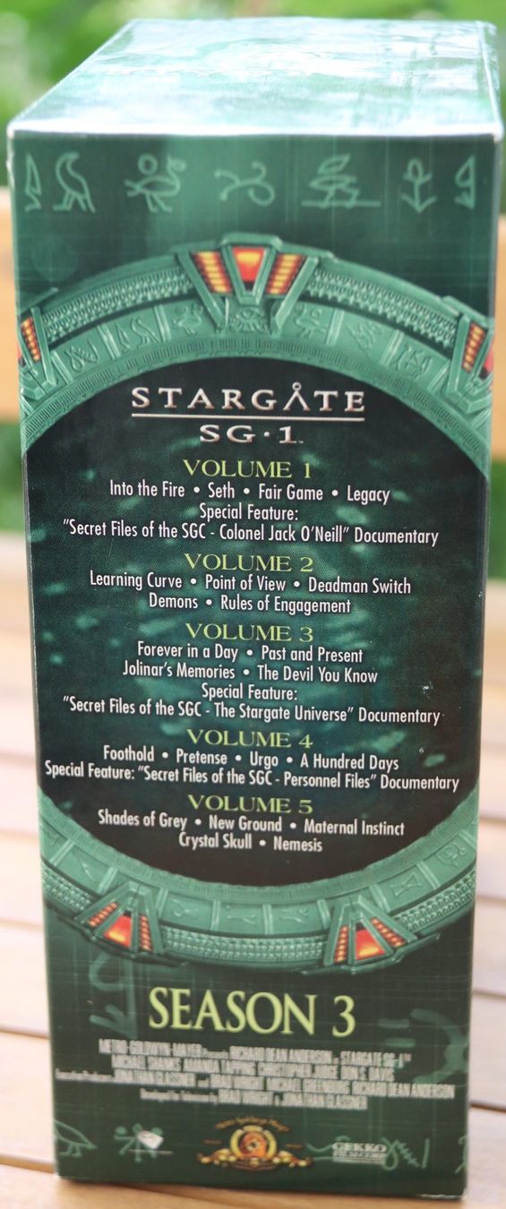 Tutti i DVDs: Stargate Season 3 – Usato da Glattfelden venduto da Sirax 2